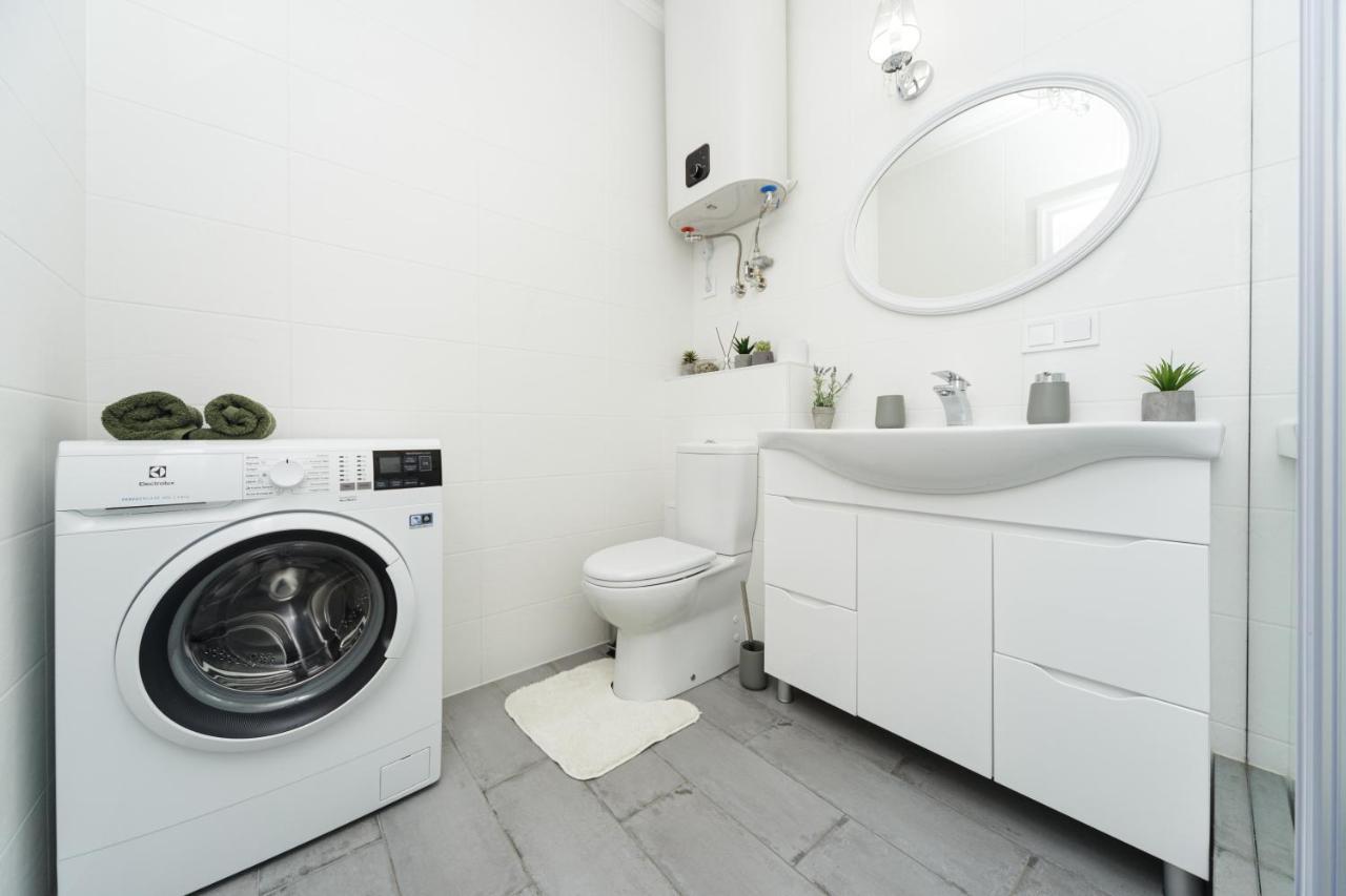 פונטנקה Luxury Apartments Park Fontanov מראה חיצוני תמונה
